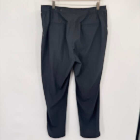 CHICOS 2 zenergy Womens Size large black Polka Dot Stretch Pull-On Ankle Pants - Picture 7 of 10